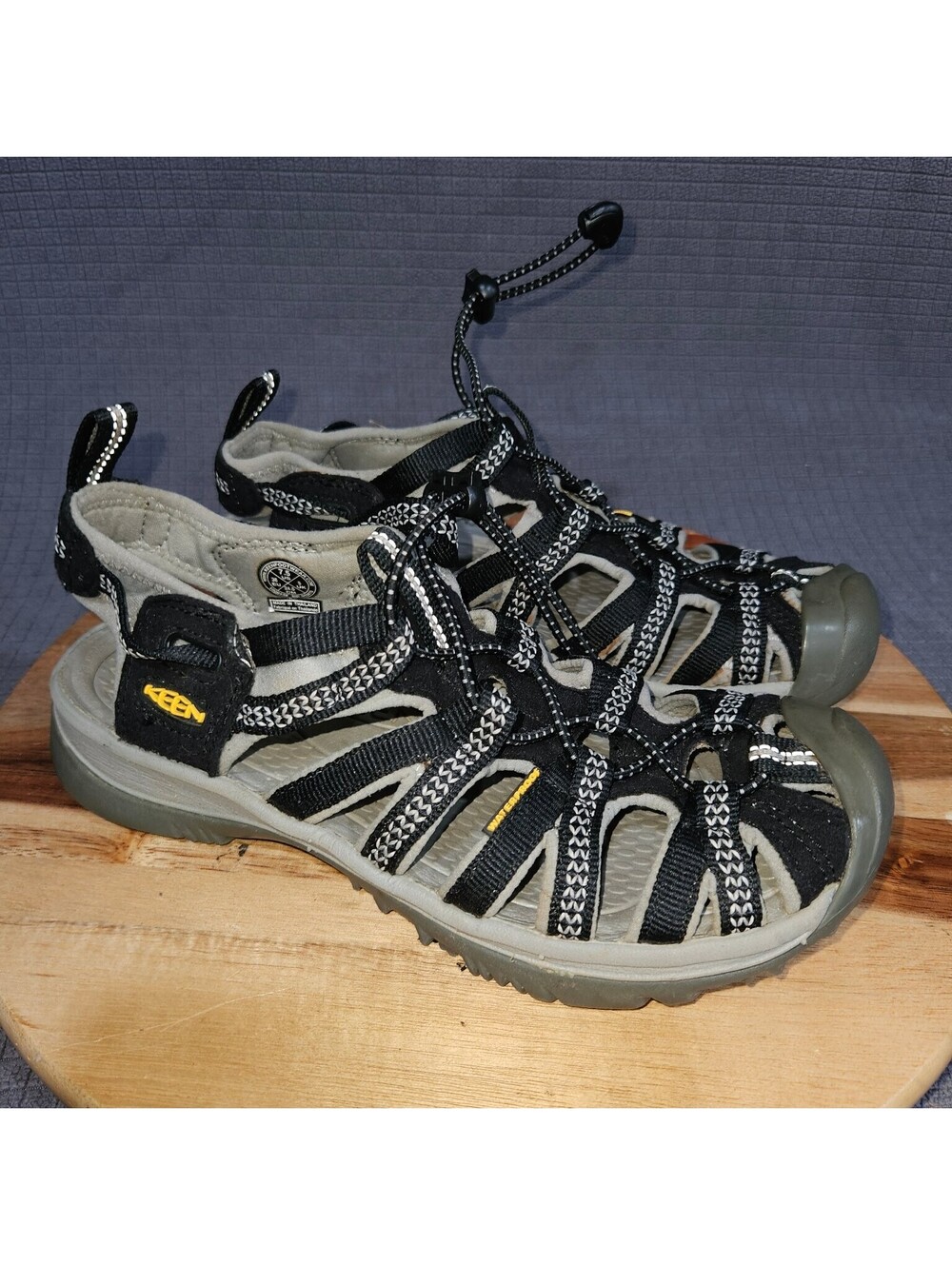 KEEN Women's Sandals Black Grey US 7.5 Waterproof Bungee Hiking Outdoor